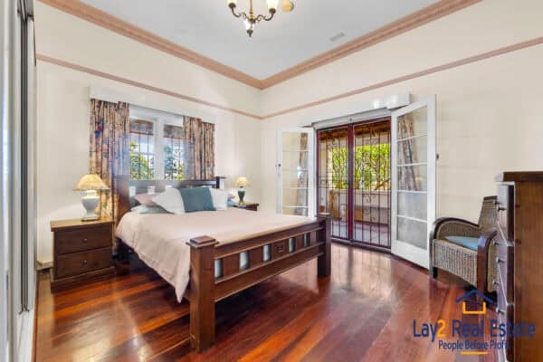 For Sale. 22 Beechboro Road South, Bayswater. Lay 2 Real Estate. Mick Lay. Main Bed.