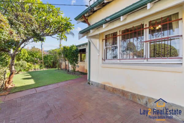 For Sale. 22 Beechboro Road South, Bayswater. Lay 2 Real Estate. Mick Lay. Front 3.