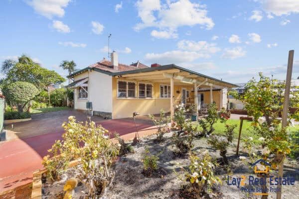 For Sale. 22 Beechboro Road South, Bayswater. Lay 2 Real Estate. Mick Lay. side of house.