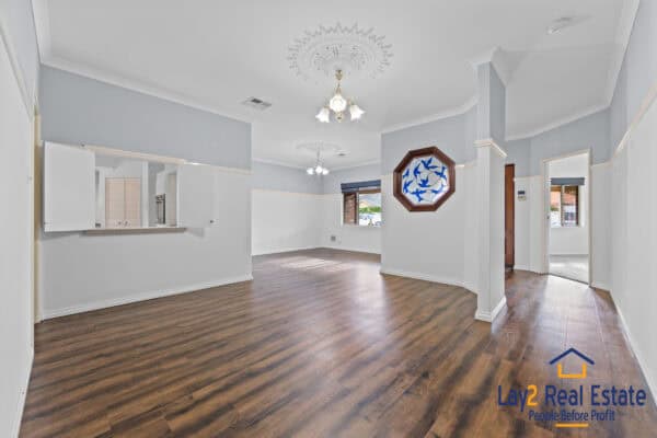 5 Meakins Court Bayswater WA | Comfort, Space, Charm in a Cul-de-sac Setting. - Image 10
