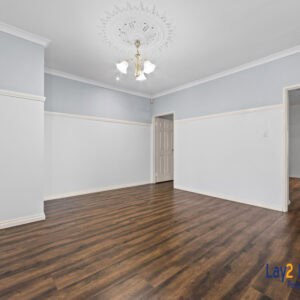 5 Meakins Court Bayswater WA | Comfort, Space, Charm in a Cul-de-sac Setting. - Image 9