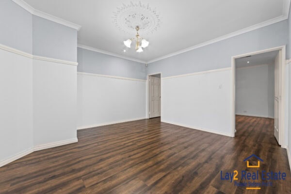 5 Meakins Court Bayswater WA | Comfort, Space, Charm in a Cul-de-sac Setting. - Image 9
