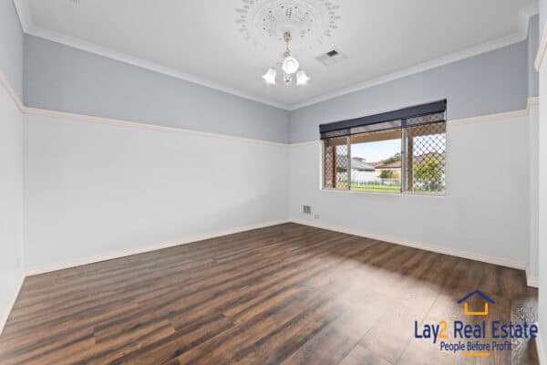5 Meakins Court Bayswater WA | Comfort, Space, Charm in a Cul-de-sac Setting. - Image 7