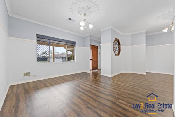 5 Meakins Court Bayswater WA | Comfort, Space, Charm in a Cul-de-sac Setting. - Image 6