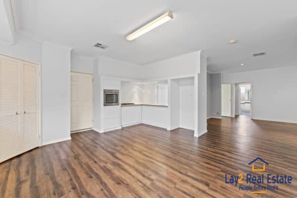 5 Meakins Court Bayswater WA | Comfort, Space, Charm in a Cul-de-sac Setting. - Image 18