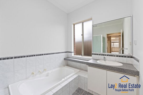 5 Meakins Court Bayswater WA | Comfort, Space, Charm in a Cul-de-sac Setting. - Image 23