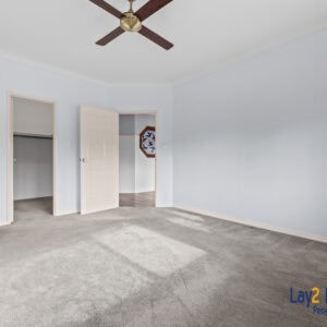 5 Meakins Court Bayswater WA | Comfort, Space, Charm in a Cul-de-sac Setting. - Image 12
