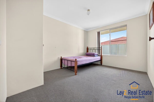 Ripe for a Renovation!  20 Graduate Place Marangaroo WA 6064 - Image 16