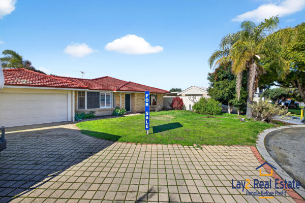 Ripe for a Renovation!  20 Graduate Place Marangaroo WA 6064 - Image 3