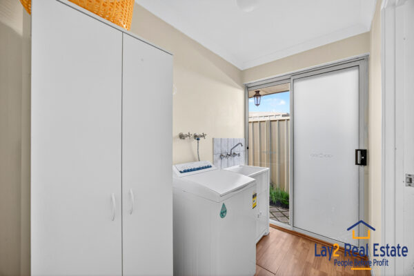 Ripe for a Renovation!  20 Graduate Place Marangaroo WA 6064 - Image 17