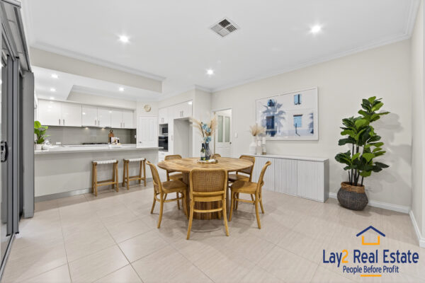 Spacious & Secluded: Very Big 3 Brm 2 Bth Home - Riverside Precinct - Image 5