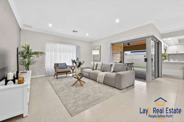 Spacious & Secluded: Very Big 3 Brm 2 Bth Home - Riverside Precinct - Image 13