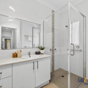 Spacious & Secluded: Very Big 3 Brm 2 Bth Home - Riverside Precinct - Image 16