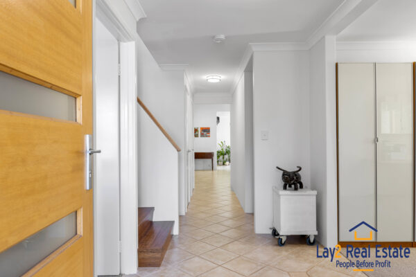 Designed for Connection, Crafted for Comfort | 127A Whatley Crescent, Bayswater - Image 4