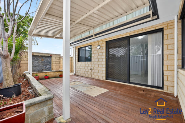Elevated / 4 bedrooms 2 Bathroom Property | 3B Aughton Street Bayswater WA 6053 - Image 18