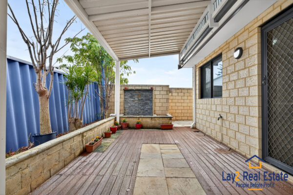 Elevated / 4 bedrooms 2 Bathroom Property | 3B Aughton Street Bayswater WA 6053 - Image 19