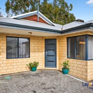Elevated / 4 bedrooms 2 Bathroom Property | 3B Aughton Street Bayswater WA 6053 - Image 3