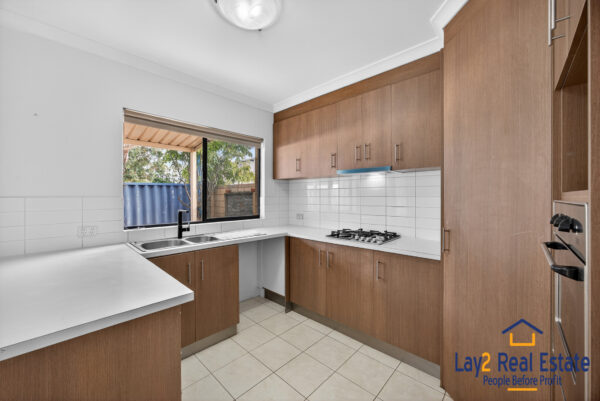 Elevated / 4 bedrooms 2 Bathroom Property | 3B Aughton Street Bayswater WA 6053 - Image 13