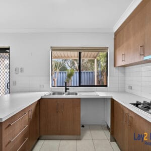 Elevated / 4 bedrooms 2 Bathroom Property | 3B Aughton Street Bayswater WA 6053 - Image 15