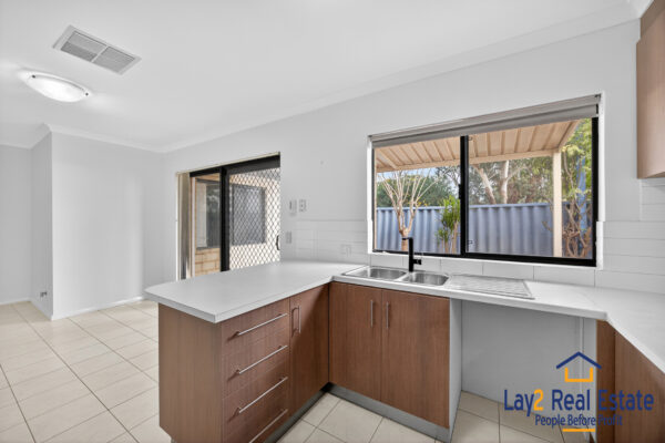 Elevated / 4 bedrooms 2 Bathroom Property | 3B Aughton Street Bayswater WA 6053 - Image 14
