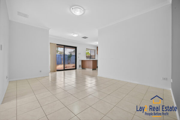 Elevated / 4 bedrooms 2 Bathroom Property | 3B Aughton Street Bayswater WA 6053 - Image 8