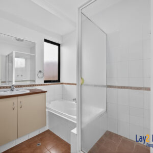 Elevated / 4 bedrooms 2 Bathroom Property | 3B Aughton Street Bayswater WA 6053 - Image 32