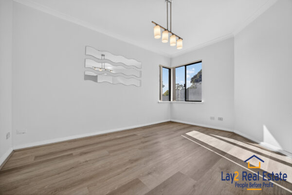 Elevated / 4 bedrooms 2 Bathroom Property | 3B Aughton Street Bayswater WA 6053 - Image 6