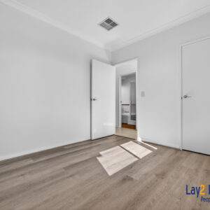 Elevated / 4 bedrooms 2 Bathroom Property | 3B Aughton Street Bayswater WA 6053 - Image 27
