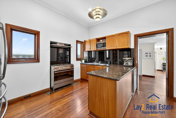 The Entertainer’s Paradise You’ve Been Waiting For! 15 Roberts Street Bayswater WA - Image 14