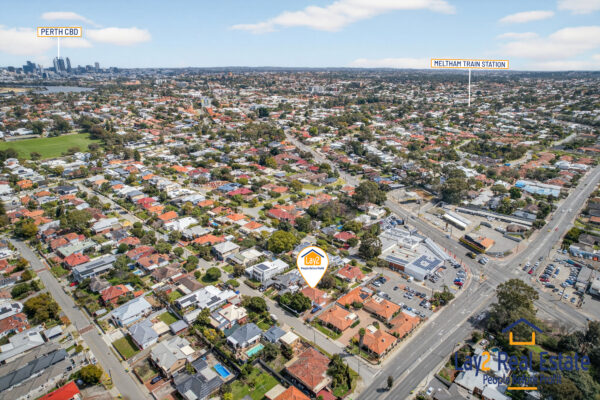 Cottage Elegance Surrounded by Whimsical Gardens | 2 Gilbert Street Bayswater WA - Image 29