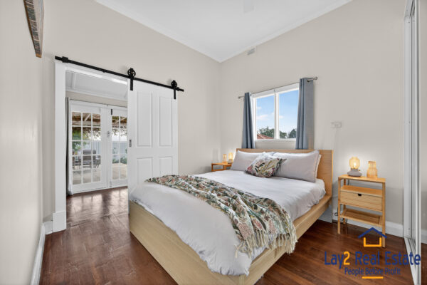Cottage Elegance Surrounded by Whimsical Gardens | 2 Gilbert Street Bayswater WA - Image 17