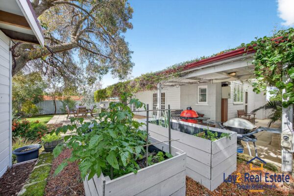 Cottage Elegance Surrounded by Whimsical Gardens | 2 Gilbert Street Bayswater WA - Image 25