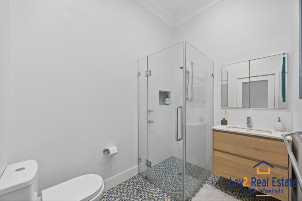 Cottage Elegance Surrounded by Whimsical Gardens | 2 Gilbert Street Bayswater WA - Image 16
