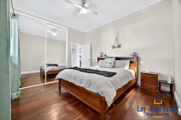 Cottage Elegance Surrounded by Whimsical Gardens | 2 Gilbert Street Bayswater WA - Image 15
