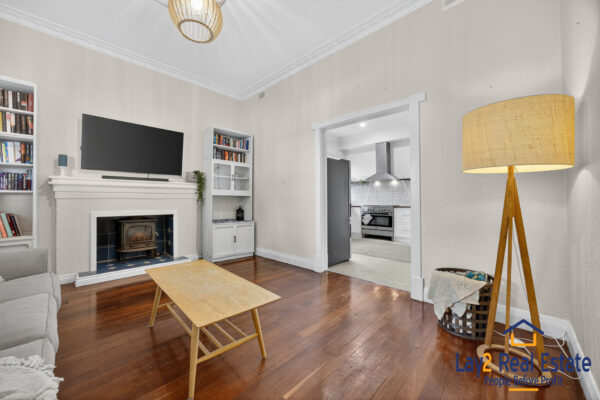 Cottage Elegance Surrounded by Whimsical Gardens | 2 Gilbert Street Bayswater WA - Image 9