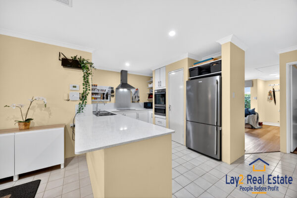 Effortless 3 Bedroom Villa Living in Bayswater WA - Image 9