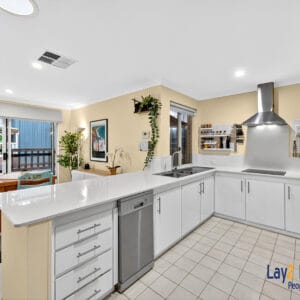 Effortless 3 Bedroom Villa Living in Bayswater WA - Image 6