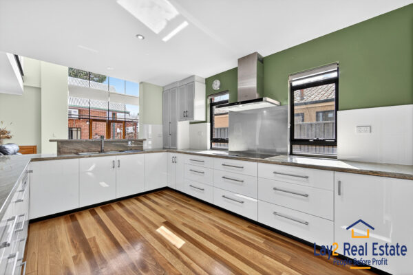 Spacious Mount Pleasant Home with Light, Style and Lifestyle Appeal - Image 10