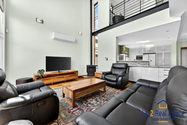 Spacious Mount Pleasant Home with Light, Style and Lifestyle Appeal - Image 7