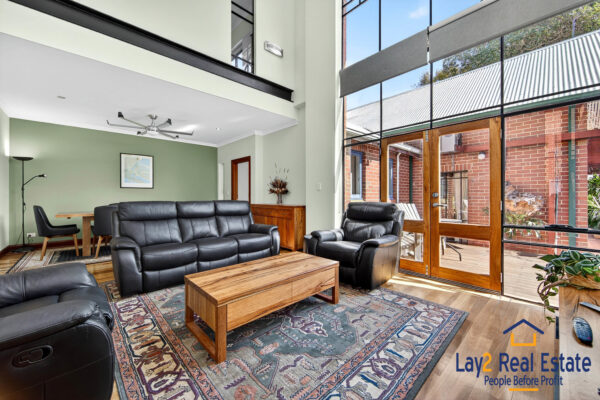 Spacious Mount Pleasant Home with Light, Style and Lifestyle Appeal - Image 6