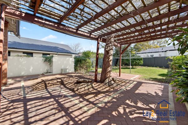 Spacious Mount Pleasant Home with Light, Style and Lifestyle Appeal - Image 28