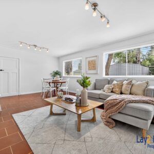 Spacious Family Living in an Exclusive Bayswater Cul-de-Sac Enclave - Image 6