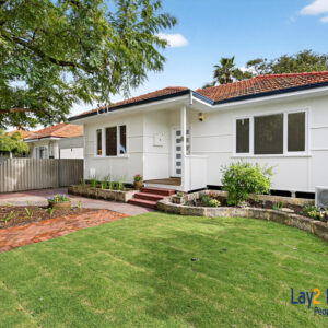 Spacious Family Living in an Exclusive Bayswater Cul-de-Sac Enclave
