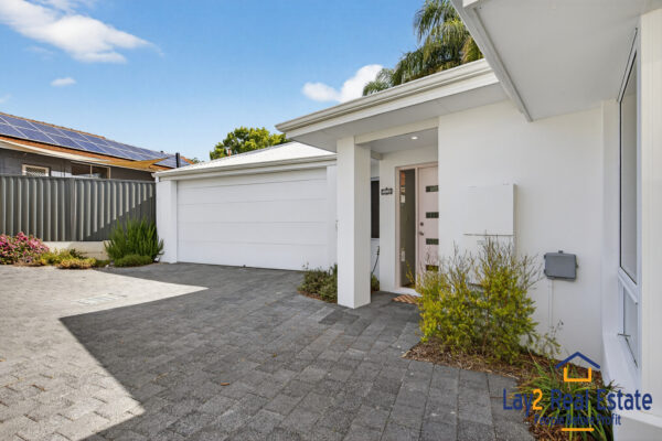 Contemporary Ease, Everyday Comfort | 131A York Street, Bedford WA 6052 - Image 2
