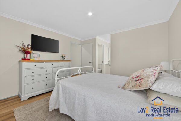 Contemporary Ease, Everyday Comfort | 131A York Street, Bedford WA 6052 - Image 13