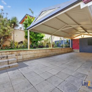Three Bed Villa with Two Car Bays. Walk to Maylands Cafes and Train Station! - Image 15