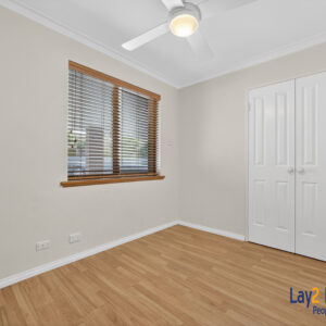 Three Bed Villa with Two Car Bays. Walk to Maylands Cafes and Train Station! - Image 11