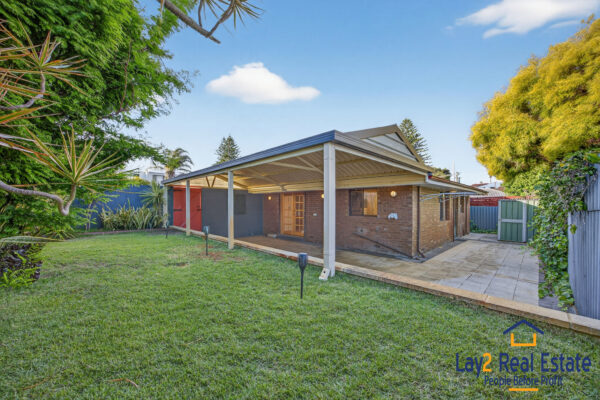 Three Bed Villa with Two Car Bays. Walk to Maylands Cafes and Train Station!