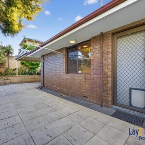Three Bed Villa with Two Car Bays. Walk to Maylands Cafes and Train Station! - Image 18