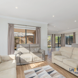 Walk to Beckenham Train Station - 3x2x2 Home For Sale - Image 3